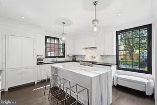 2812 34th St NW, Washington, DC 20008 - Photo 11