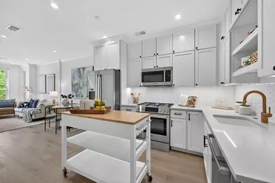 1313 11th Street NW #5, Washington, DC 20005 - Photo 3