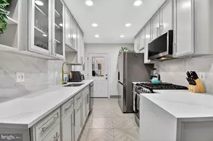 1919 19th St NW, Washington, DC 20009 - Photo 5