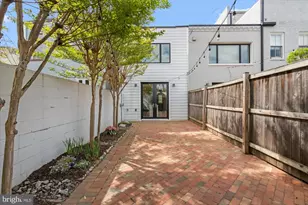 322 A St NE, Washington, DC 20002 - Photo 19