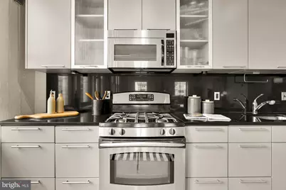 916 G Street NW #806, Washington, DC 20001 - Photo 9