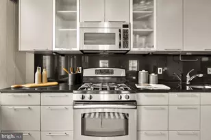 916 G St NW, Washington, DC 20001 - Photo 9