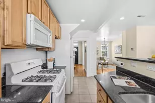 3032 Park Pl NW, Washington, DC 20001 - Photo 13