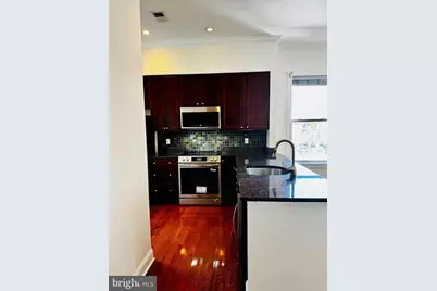 1229 12th Street NW #210, Washington, DC 20005 - Photo 5