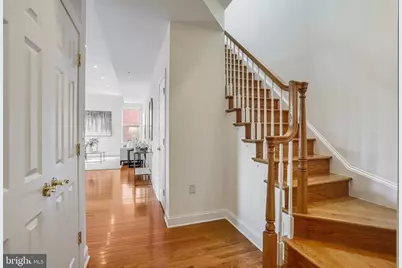 1229 12th Street NW #210, Washington, DC 20005 - Photo 5