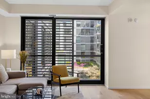 925 H St NW, Washington, DC 20001 - Photo 7