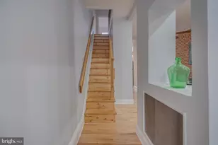 239 8th St NE, Washington, DC 20002 - Photo 15