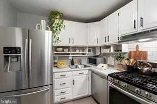 1260 21st St NW, Washington, DC 20036 - Photo 3