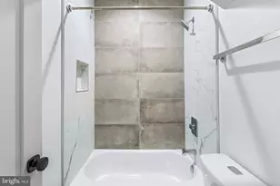 845 19th St NE, Washington, DC 20002 - Photo 11