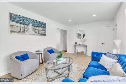 4308 Nannie Helen Burroughs Avenue NE, Washington, DC 20019 - Photo 3