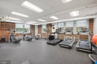 4000 Cathedral Ave NW, Washington, DC 20016 - Photo 13
