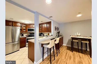 1080 Wisconsin Avenue NW #2004, Washington, DC 20007 - Photo 9