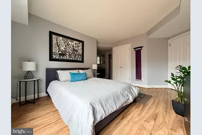 1080 Wisconsin Avenue NW #2004, Washington, DC 20007 - Photo 1