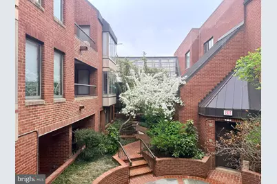 1080 Wisconsin Avenue NW #2004, Washington, DC 20007 - Photo 21