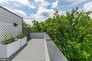 2601 30th St NE, Washington, DC 20018 - Photo 27