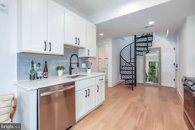 2601 30th Street NE #11, Washington, DC 20018 - Photo 9