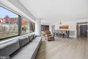 1015 33rd Street NW, Washington, DC 20007 - Photo 5