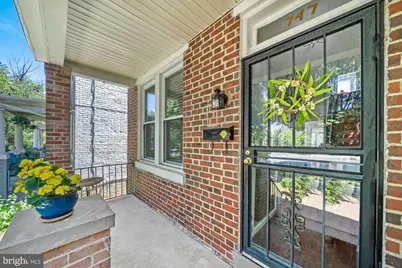 747 Kentucky Avenue SE, Washington, DC 20003 - Photo 3