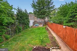 747 Kentucky Ave SE, Washington, DC 20003 - Photo 27
