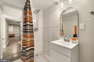 2124 North Capitol NW, Washington, DC 20002 - Photo 25