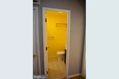 650 E Street SE, Washington, DC 20003 - Photo 17