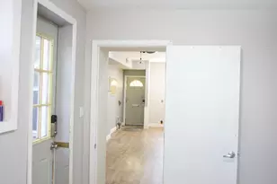 650 E St SE, Washington, DC 20003 - Photo 7