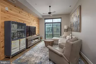 525 SW Water Street SW, Washington, DC 20024 - Photo 7