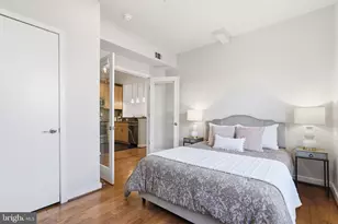 2412 17th St NW, Washington, DC 20009 - Photo 19