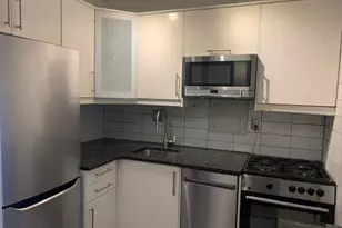 300 M St SW, Washington, DC 20024 - Photo 7