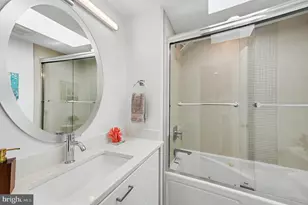 3639 New Hampshire Ave NW, Washington, DC 20010 - Photo 21