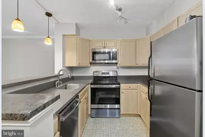 1230 23rd Street NW #707, Washington, DC 20037 - Photo 5