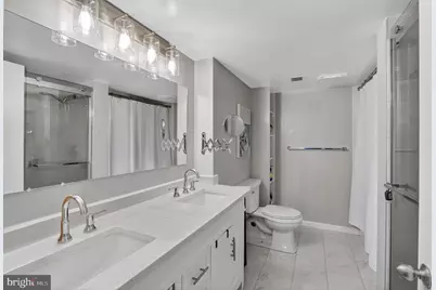 1230 23rd Street NW #707, Washington, DC 20037 - Photo 7