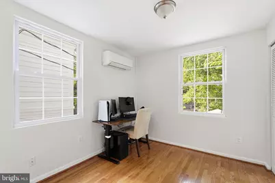4421 Volta Place NW, Washington, DC 20007 - Photo 19