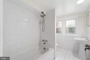4421 Volta Pl NW, Washington, DC 20007 - Photo 25