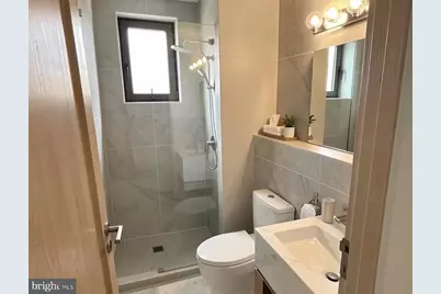 1109 5th Street NW, Washington, DC 20001 - Photo 17
