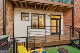 1729 T St NW, Washington, DC 20009 - Photo 31