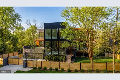 2676 Chain Bridge Road NW, Washington, DC 20016 - Photo 5