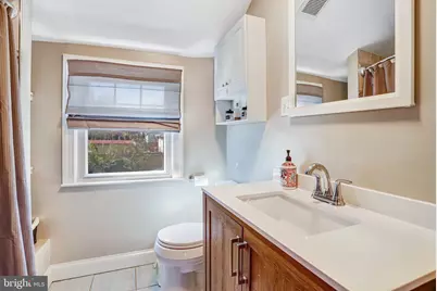 2005 NE Lawrence Street NE, Washington, DC 20018 - Photo 21