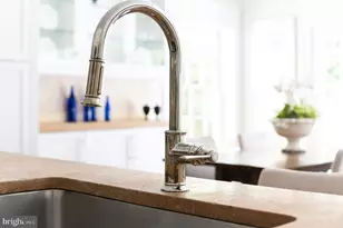 2913 University Terrace NW, Washington, DC 20016 - Photo 17