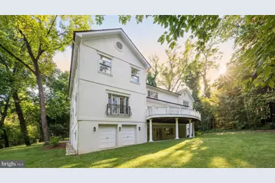 2913 University Terrace NW, Washington, DC 20016 - Photo 39