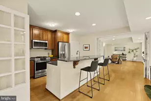 1661 Crescent Pl NW, Washington, DC 20009 - Photo 9