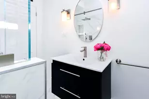 34 R St NE, Washington, DC 20002 - Photo 37