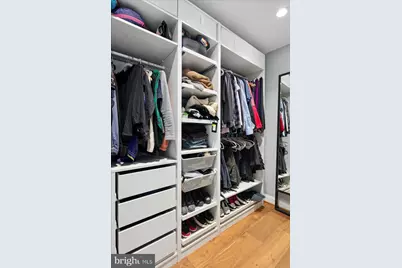 2017 Klingle Road NW, Washington, DC 20010 - Photo 31