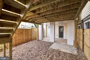 709 Gallatin St NW, Washington, DC 20011 - Photo 35