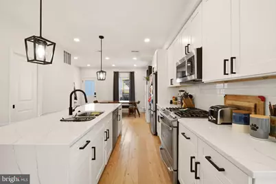 709 Gallatin Street NW, Washington, DC 20011 - Photo 7