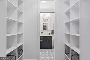 1227 E St SE, Washington, DC 20003 - Photo 23