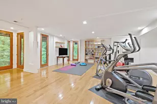 2807 Chesterfield Pl NW, Washington, DC 20008 - Photo 27