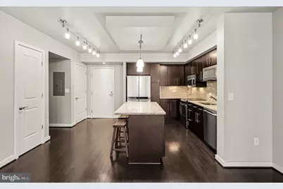 1025 1st Street SE #901, Washington, DC 20003 - Photo 5