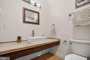 3573 Warder St NW, Washington, DC 20010 - Photo 37