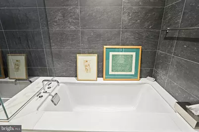 1177 22nd Street NW #8J, Washington, DC 20037 - Photo 27